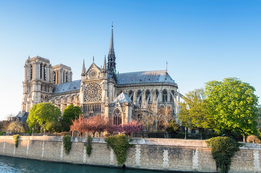 Views of Gothic architecture with Paris tours