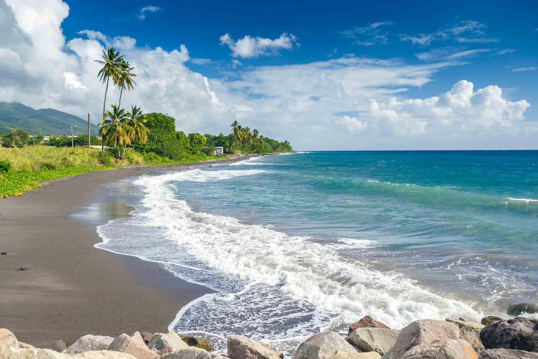 Experience stunning ocean views with St. Kitt’s & Nevis vacation packages