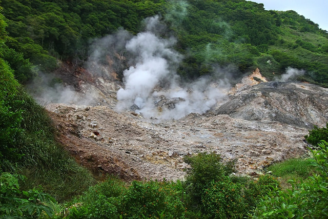 Drive-Through Volcano Tour