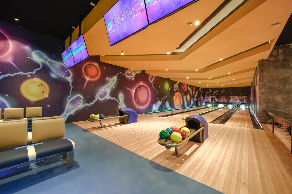 Indoor bowling alley at Royalton Splash Riviera Cancun