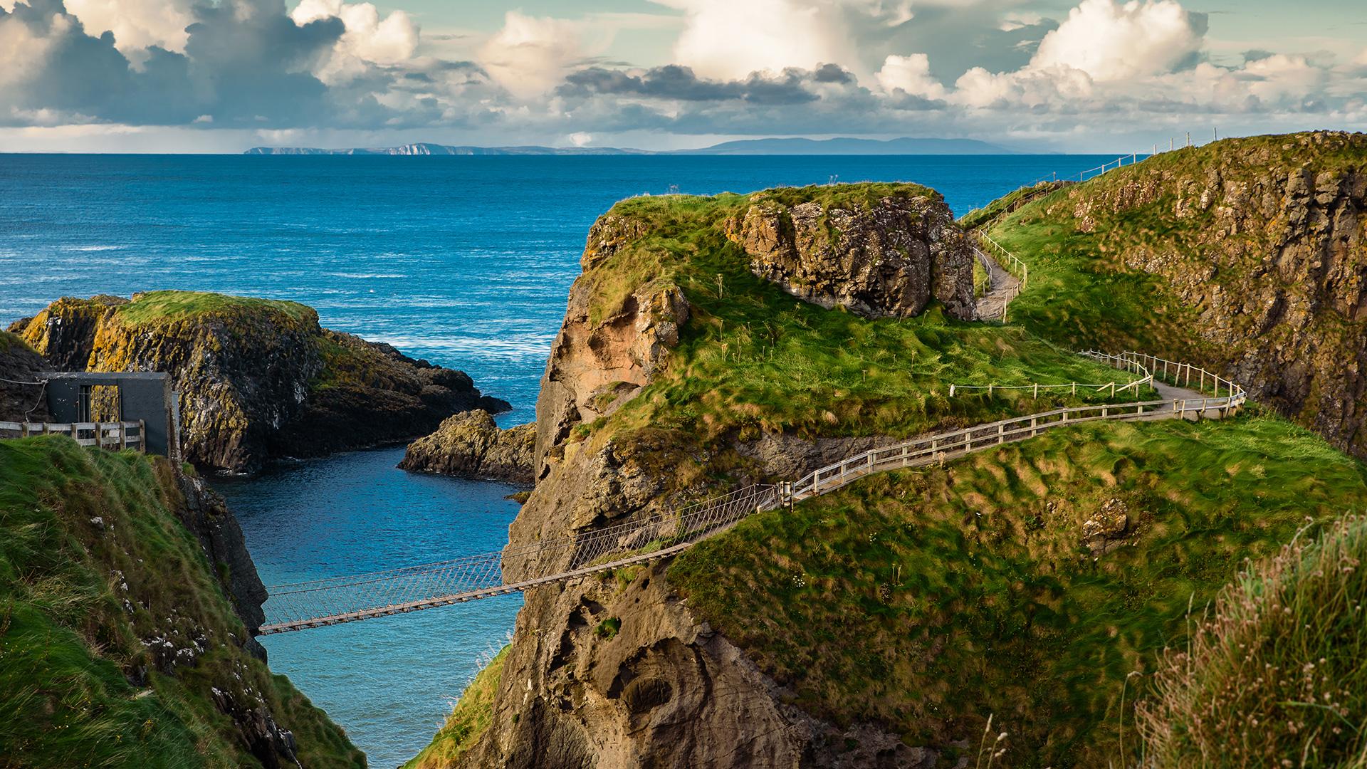 Carrick-a-Rede Rope Bridge