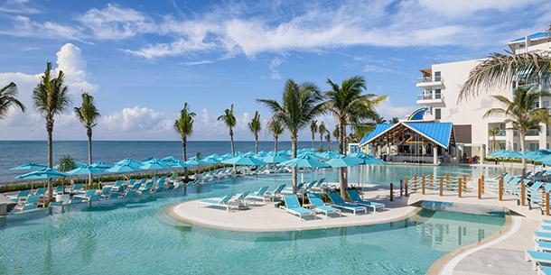Karisma resort pool