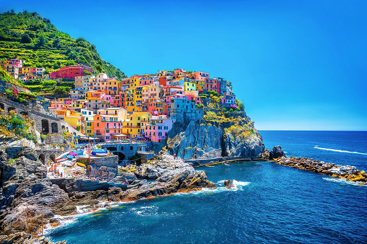Colorful seaside towns on the Amalfi Coast