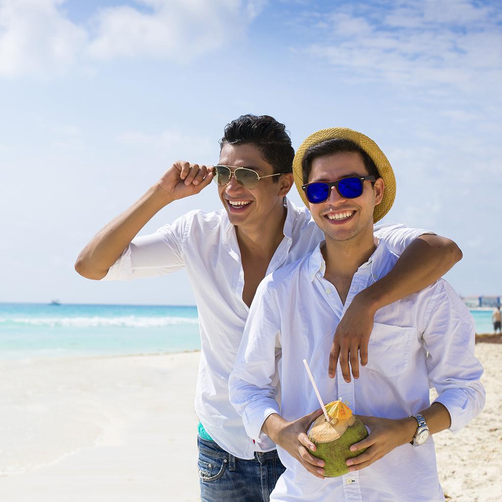 gay travel for singles