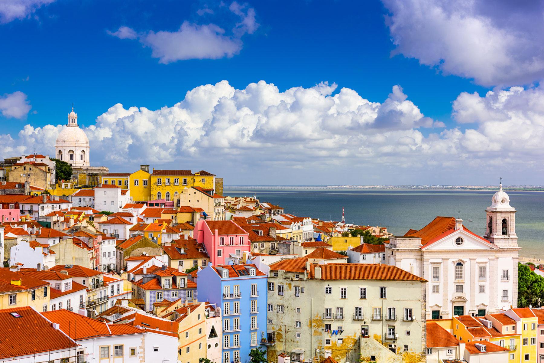 Experience colorful coastal towns with Portugal vacation packages