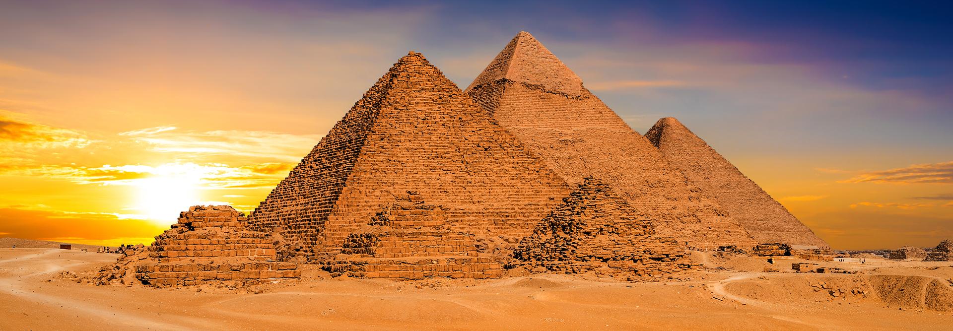 Great Pyramids of Giza, Egypt