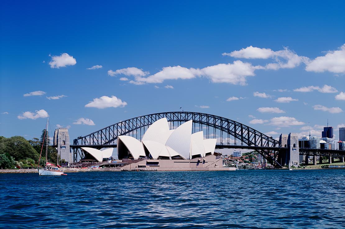 trafalgar tours sydney