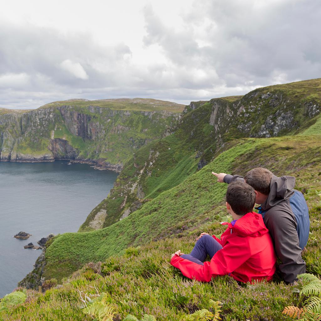 View of the Cliffs of Moher with an Ireland vacation package