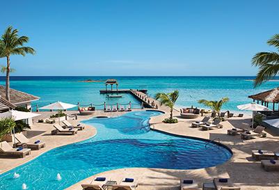 A fun oceanfront pool at AM Resorts