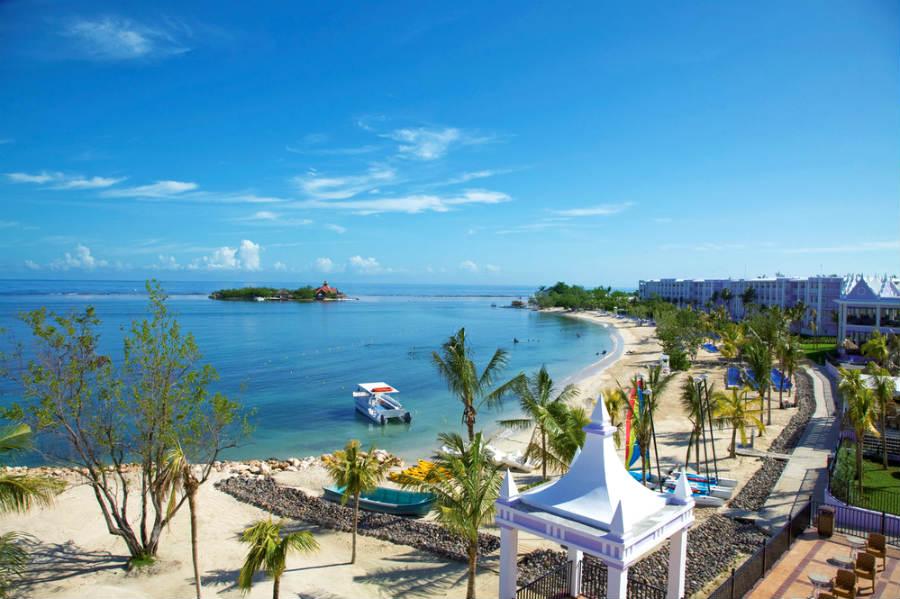 Jamaica for Sun-Seekers and First-Timers