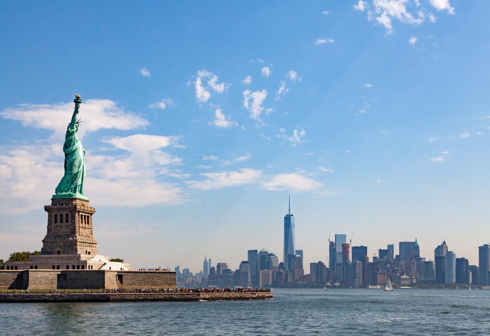 Statue of Liberty & Freedom Tower NYC